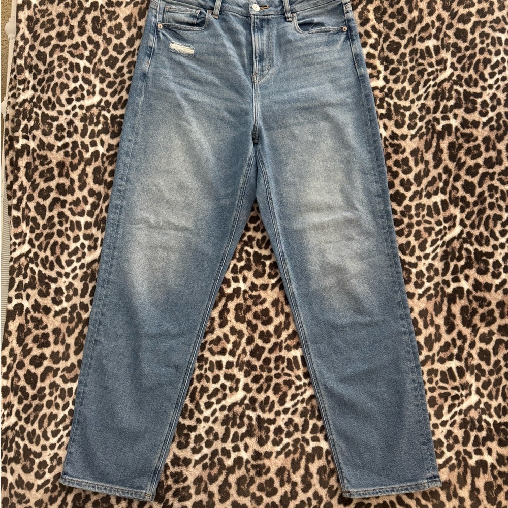 American Eagle Curvy Mom Jeans
